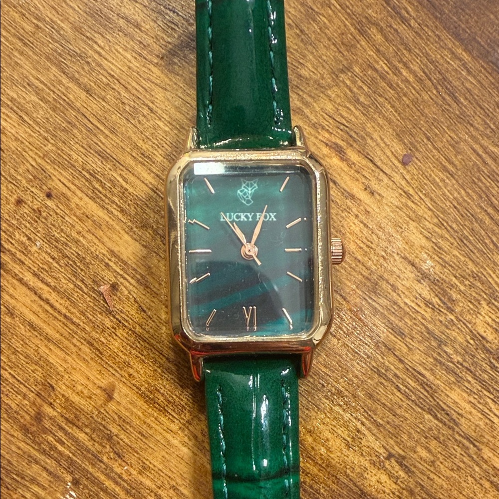 Lucky Fox Green Watch with Gold Accents